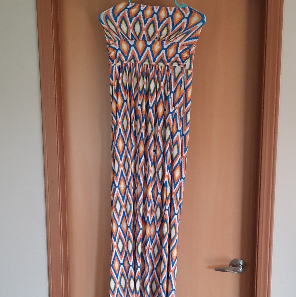 Loila strapless dress with pockets